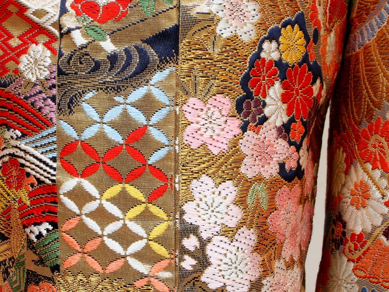 糸巻模様の色打掛