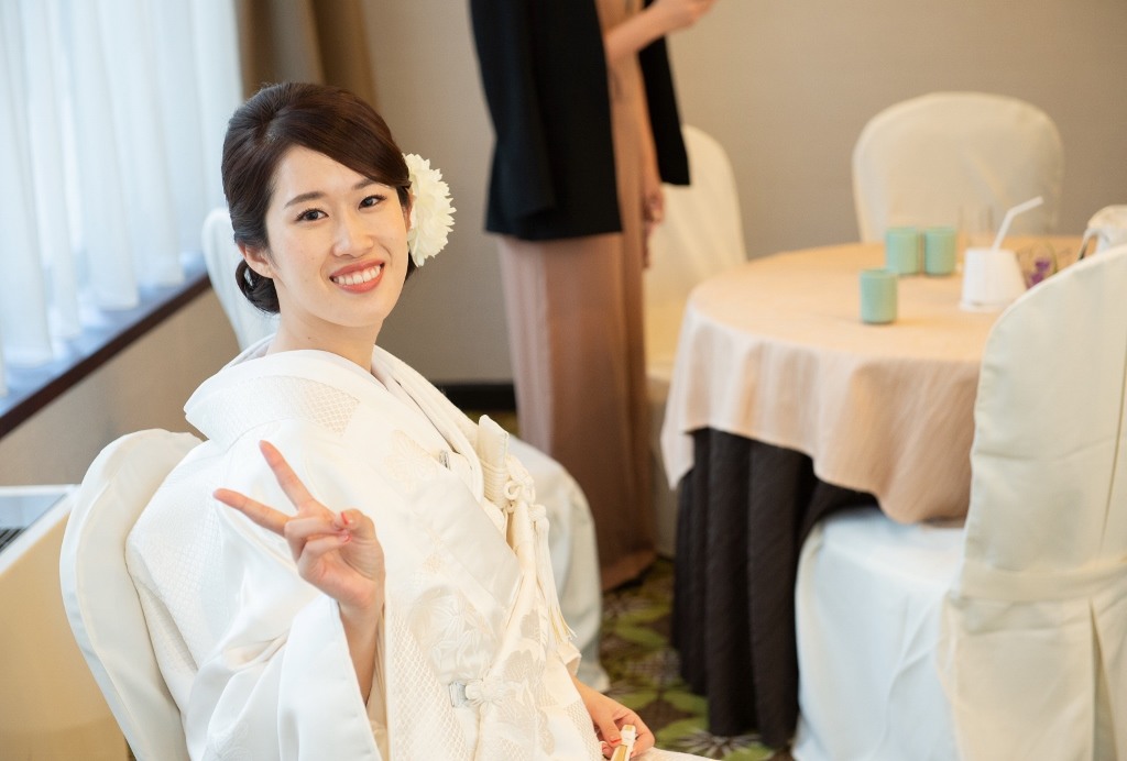 名古屋キャッスルホテル挙式　白無垢、本唐織色打掛レンタル