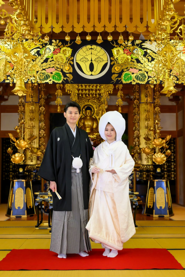 尋盛寺にて仏前挙式に紋服、白無垢、色打掛レンタル