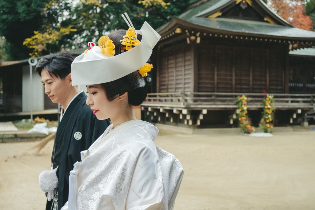 常陸國總社宮挙式の新郎新婦様に紋服、白無垢、色打掛レンタル